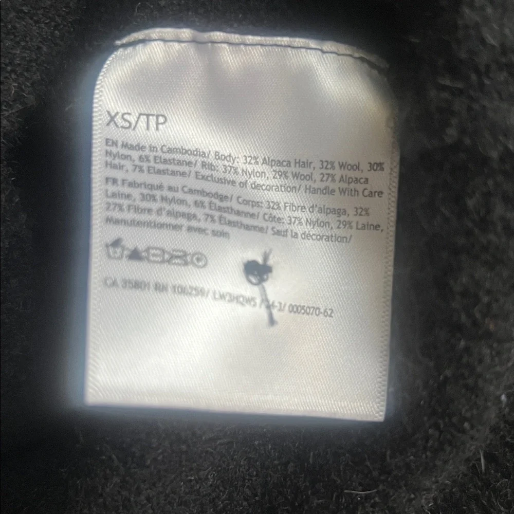 Lululemon Women's Alpaca Wool-Blend Cardigan Sweater - Picture 3 of 4